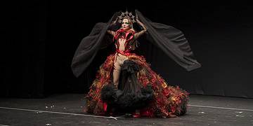 Młodzi projektanci w Lesznie. Konkurs “Szmaragdowy Guzik” (zdjęcia)