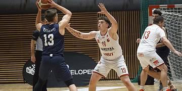 Pewne zwycięstwo Polonii (zdjęcia)