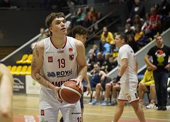 Pewne zwycięstwo Polonii (zdjęcia)