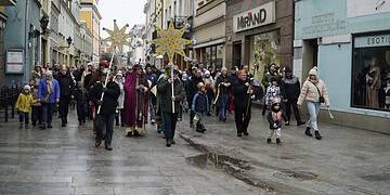 Leszczynianie przeszli Orszakiem Trzech Króli (zdjęcia)