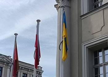 Rocznica agresji na Ukrainę. Wieczorem obchody na Rynku w Lesznie