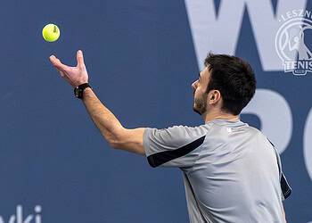 Sportowy weekend na kortach w Lesznie