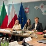 1d9401179eb03cbe1459f8a867d96ae8