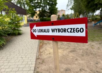 Rafał Trzaskowski wygrywa w Lesznie i powiecie