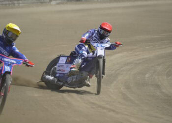 Fantastyczny powrót Cooka, świetny Mania. Unia Leszno zdominowała rywala