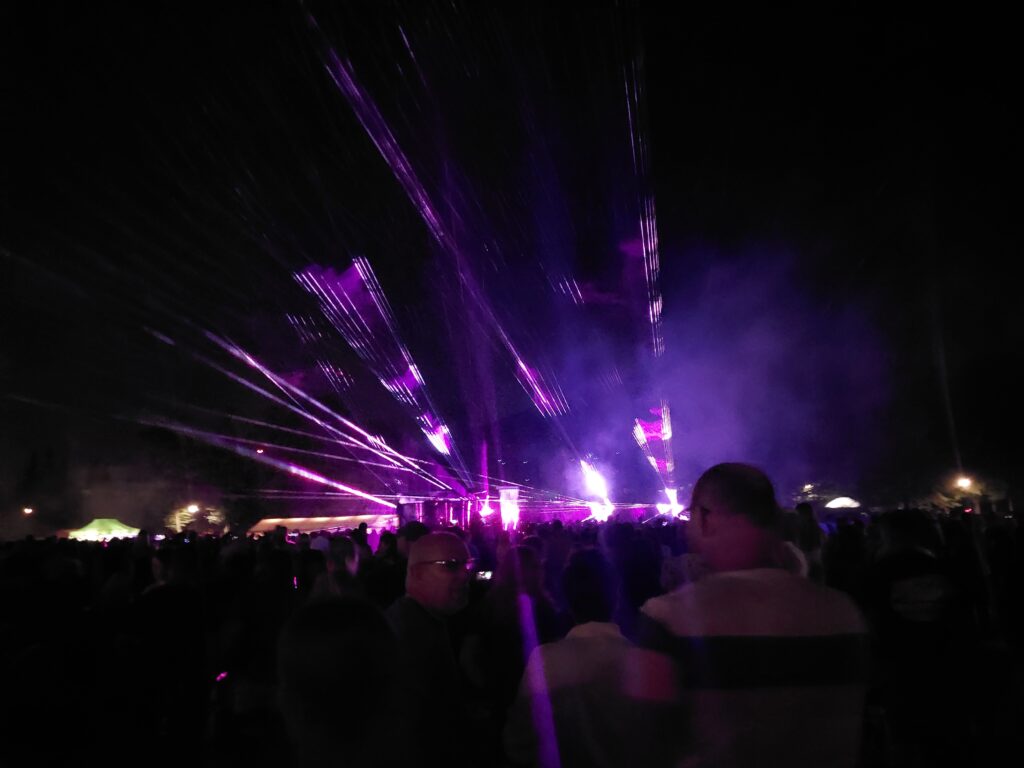20250809231029 10 Sierpnia 2025 20250809 231029