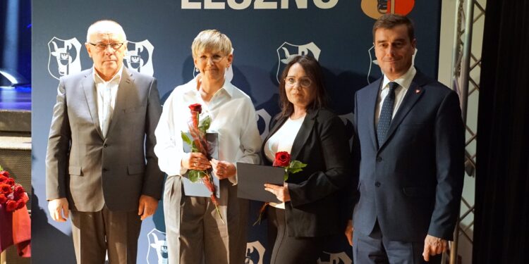  14 Października 2025  ml 6829