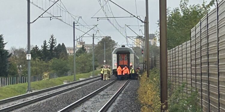  28 Października 2025 E6674f44db342850decfc645142232e6